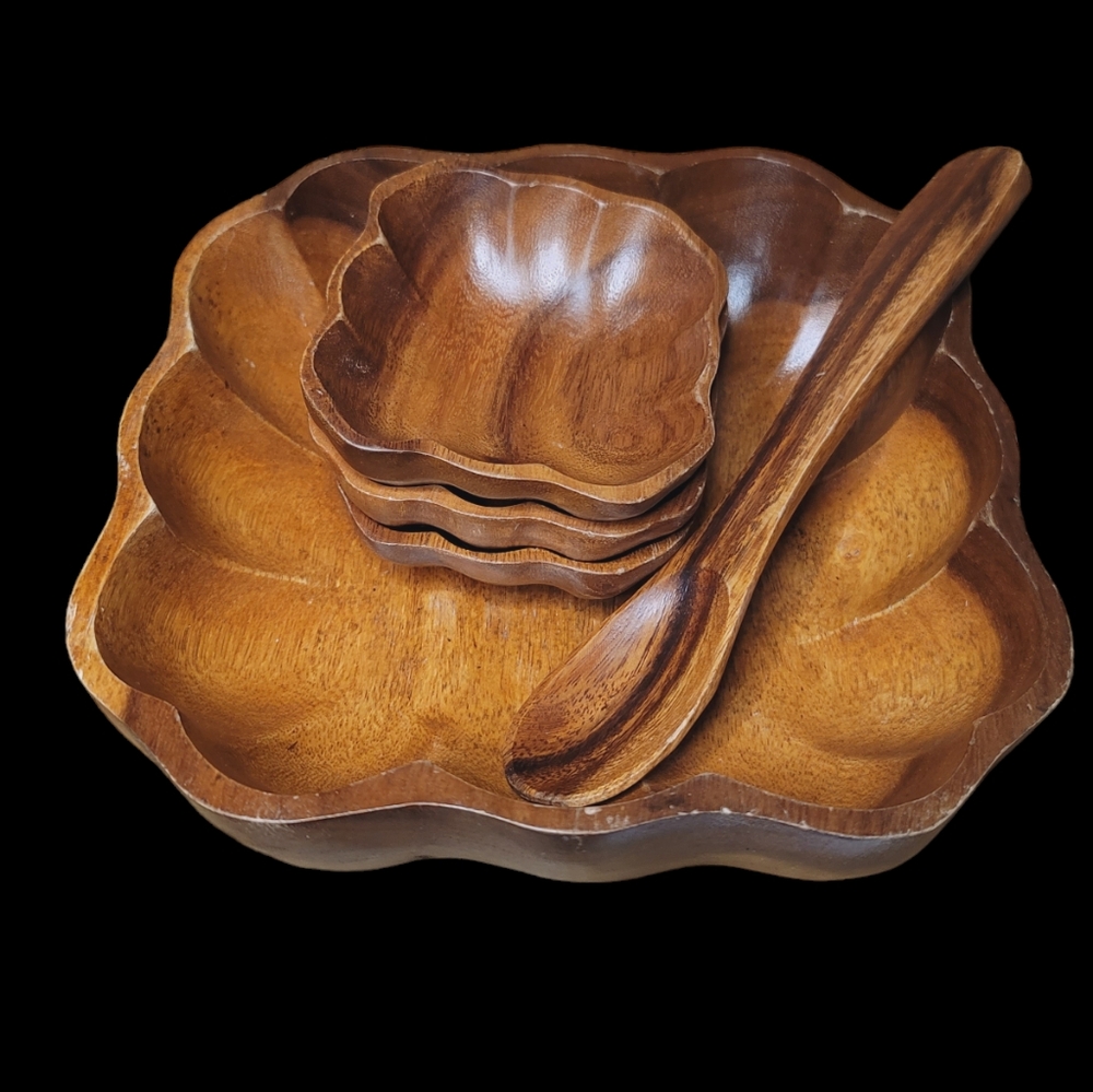 Wood bowl set